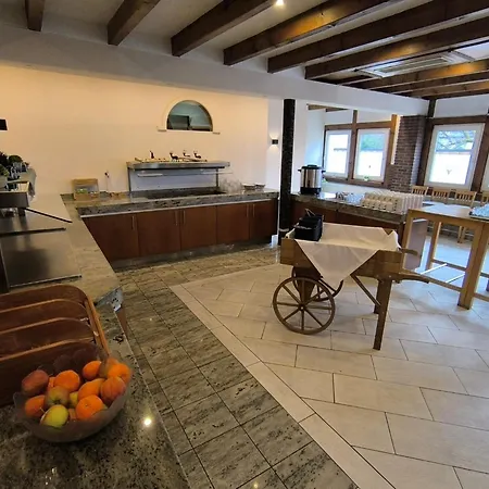 Smart 1 Bb1 201 Hotel *