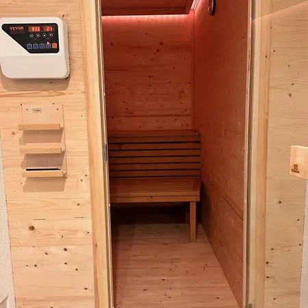 Smart 1 Bb1 201 Hotel